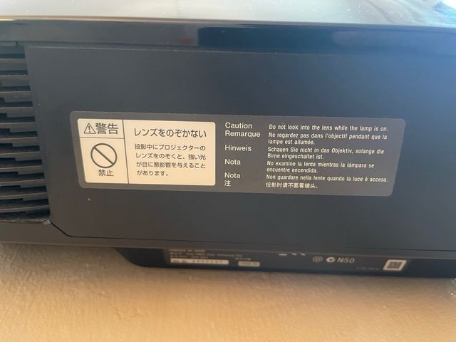 Sony VPL-VW80 – Proyector de cine en casa Full HD