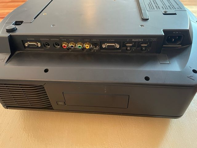 Sony VPL-VW80 – Proyector de cine en casa Full HD