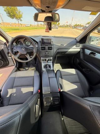Mercedes-Benz Clase C 2010