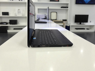 PC  Portatile Sony vaio  i5 16 GB RAM SSD 120GB 