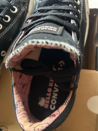 Converse Hello Kitty Negro/Rosa
