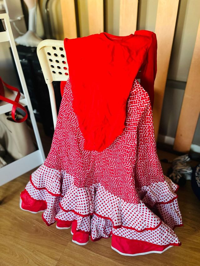 Conjunto Flamenco Rojo y Blanco