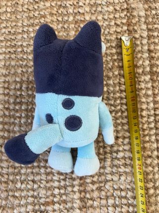 Peluche Bluey Oficial 20cm