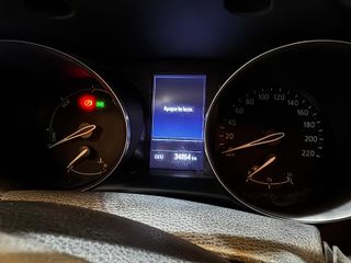 Toyota C-HR 1.8 HYBRID 2022 ACCIDENTADO