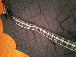 Chaleco acolchado Lacoste mujer Made in spain