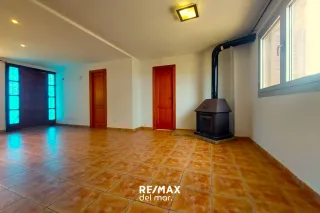 Finca rústica con vistas a la montaña