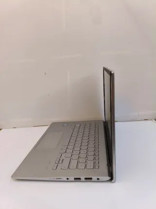 Portátil Asus VivoBook Negro/Azul
Model X420U
