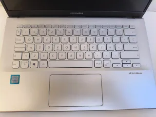 Portátil Asus VivoBook Negro/Azul
Model X420U