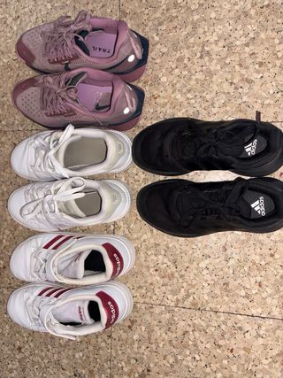 Zapatillas Fila Niña Blancas y Beige
talla 32/33