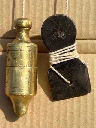 Plomada de metal 9 cm