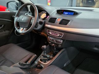 RENAULT Megane Dynamique dCi 110 eco2