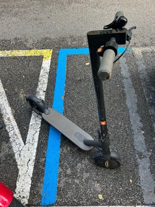 Patinete Eléctrico Xiaomi (cargador incluido)
