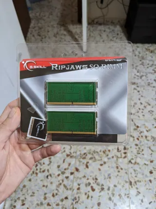 2x8GB SO-DIMM 16GB DDR5 5600mhz. 