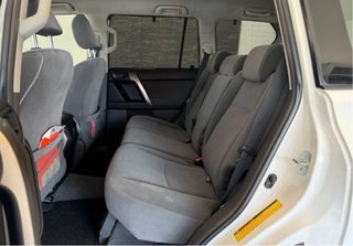 Toyota Land Cruiser 2010