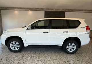 Toyota Land Cruiser 2010