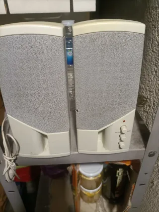 Altavoces Multimedia PC Beige