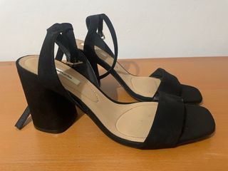 Sandalias Stradivarius Tacón