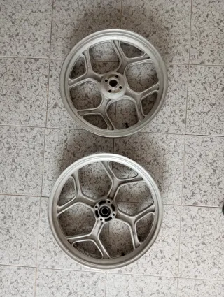 Llantas BMW K75 y K100
