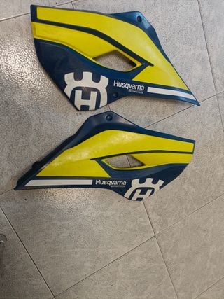 Tapas Laterales Husqvarna 2013-2016