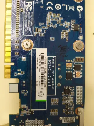 Nvidia GeForce 405 512MB DDR3 HDMI perfil bajo