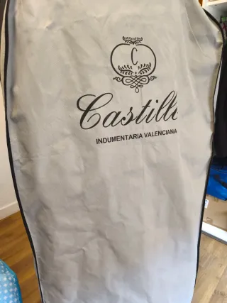 Traje de Fallera adulta .