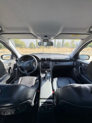 Mercedes-Benz Clase C 2003