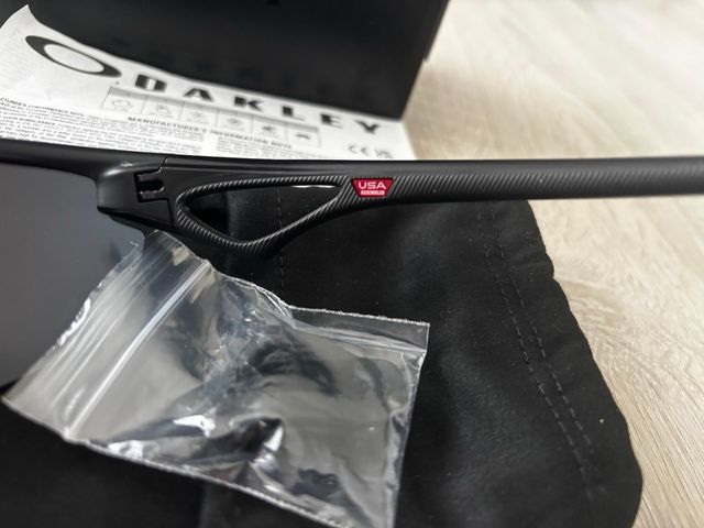 Oakley Sphaera Matte Black Prizm Deep Lenses