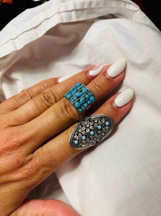 Dos anillos turquesa plateados