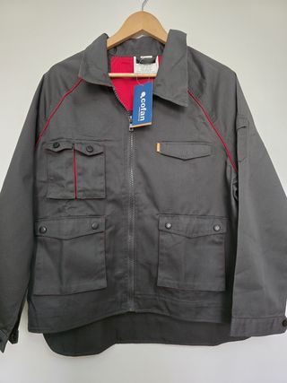 CHAQUETA DE HOMBRE CON ETIQUETA. MARCA COFAN. T/L
