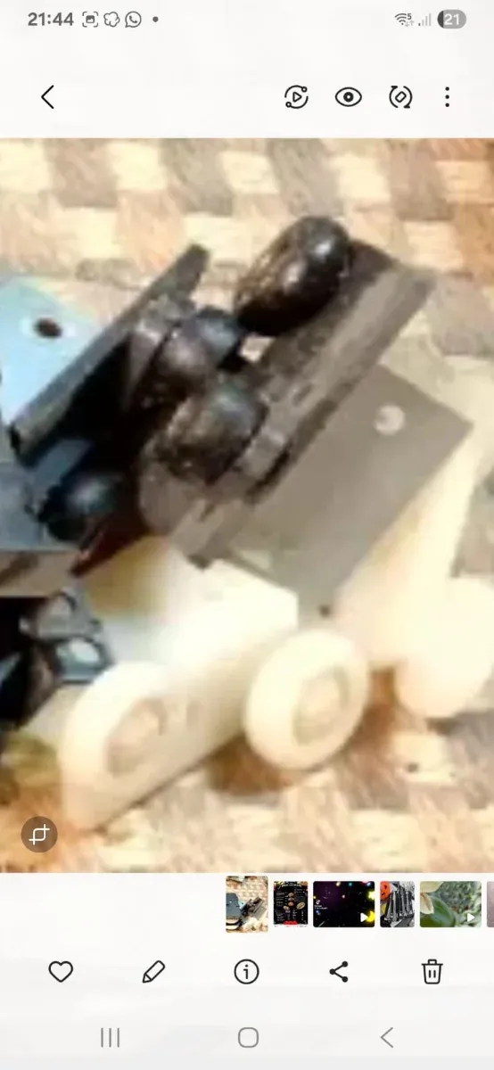 Ruedas y Poleas para Puertas