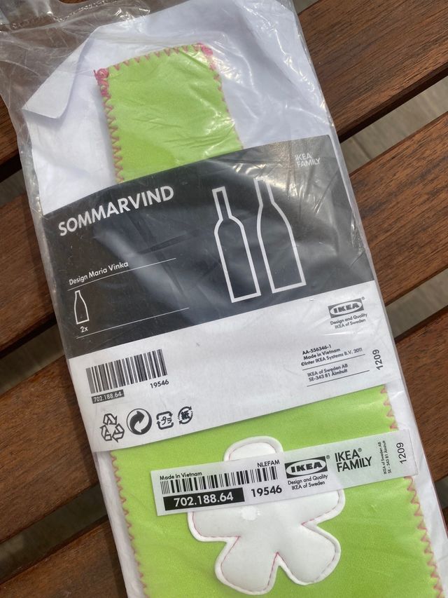 Funda cubre botellas a estrenar 