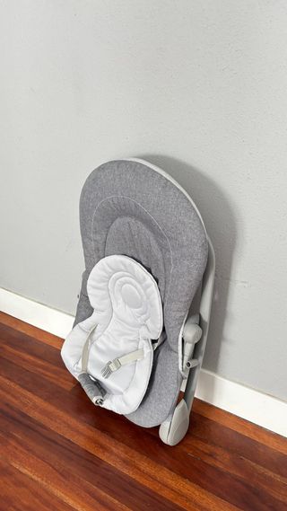 Hamaca bebé Chicco gris