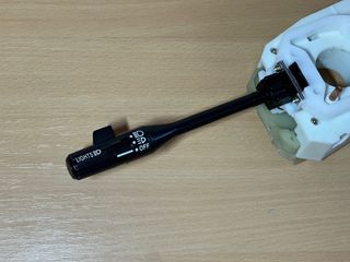 Palanca Intermitentes Nissan 720 80-86