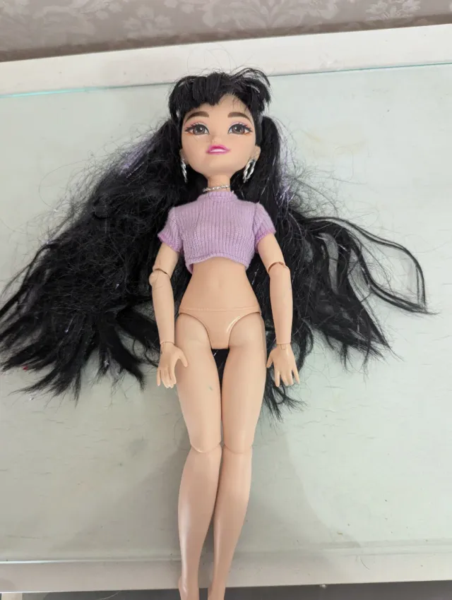 Dreams besties Renee