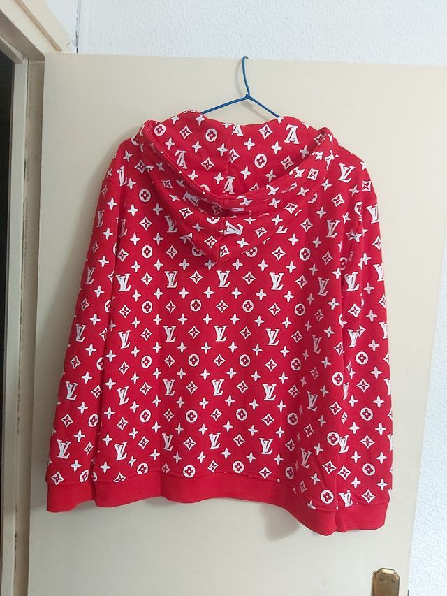 Sudadera Supreme Roja Estampada