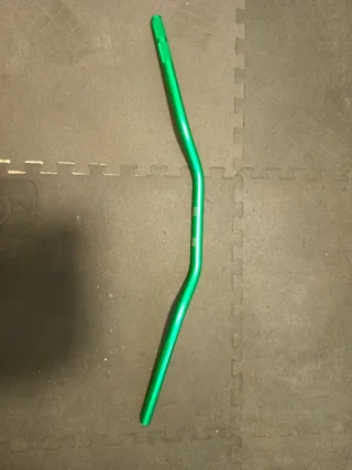 Manillar moto verde 22mm