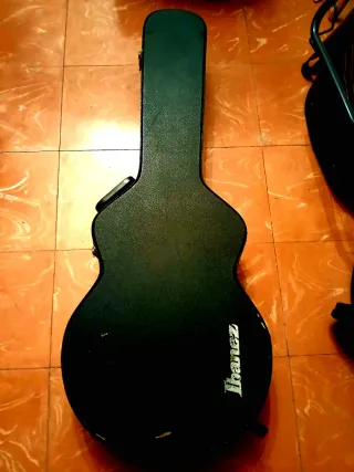 Guitarra Ibanez Semicaja Negra