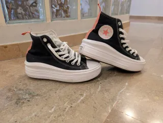Botas Converse Niña Negras y Rosas
