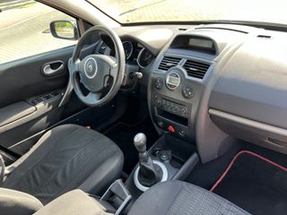 Renault Megane 1.5 DCI 105 CV 5 PUERTAS  