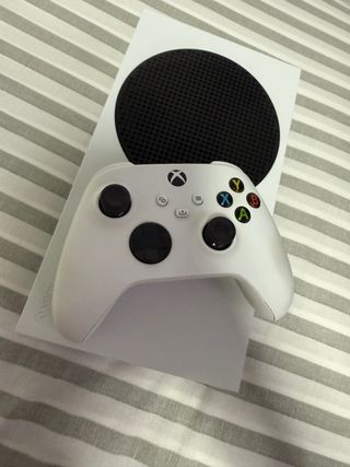 Uso della luce bianca per Xbox Series S