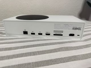 Uso della luce bianca per Xbox Series S