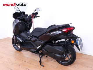 YAMAHA X-MAX 300 TECH MAX
