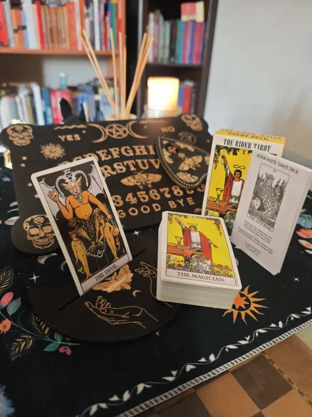 Tabla Ouija + Tarot Rider Waite