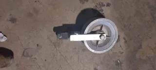 10 Poleas de metal con soporte