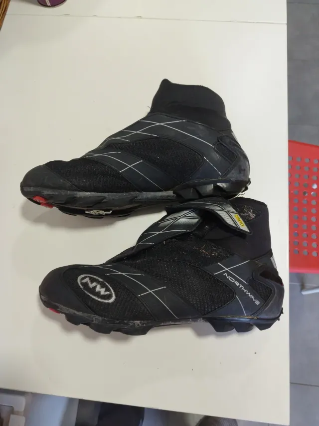 Zapatillas MTB Gore-Tex NW talla 46