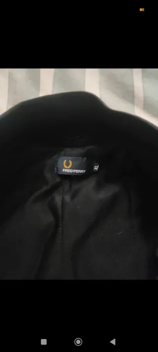 Chaqueta Bomber Fred Perry Negra