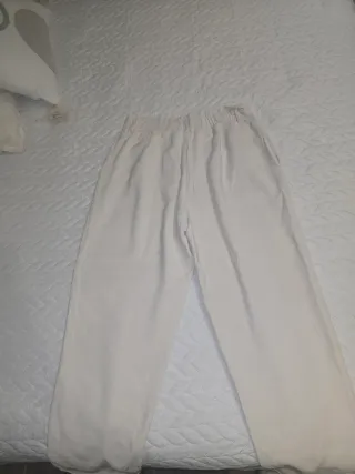 Pantalón Zara Beige Talla M