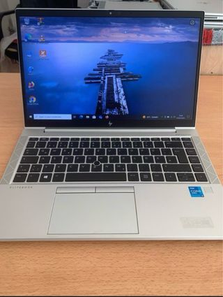 HP Elitebook 840 G8 Plata