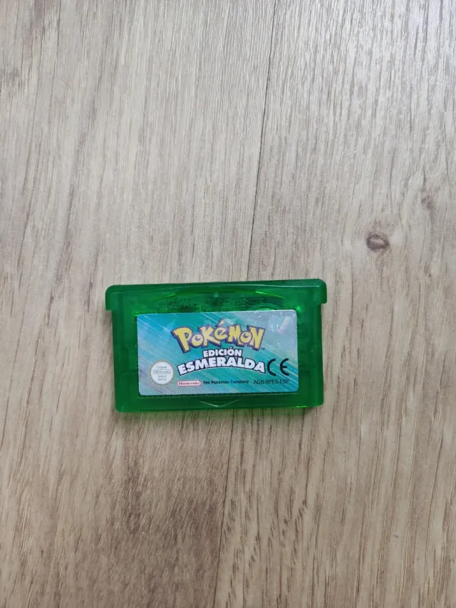 Pokemon Esmeralda Edición Game Boy Advance
