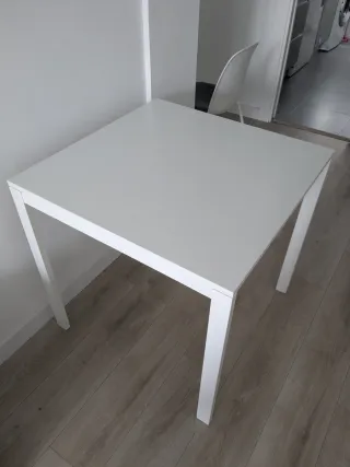 Mesa Ikea VIHALS 74x74cm Blanca